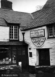 Cornish Pixie Shop And Museum c.1955, Polperro
