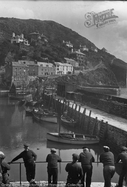 Photo of Polperro, Fishermen At The Quay 1924