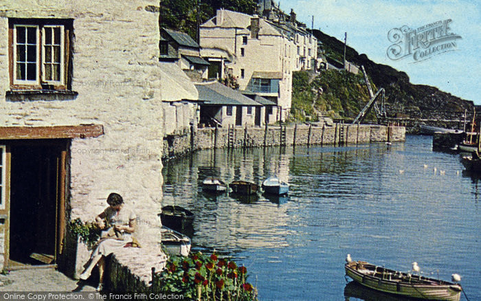 Photo of Polperro, Looking Towards The Harbour c.1955