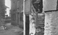 Polperro, The Pilchards Inn 1907