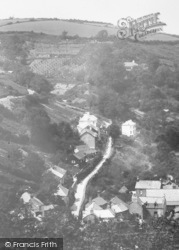 The Village 1928, Polperro