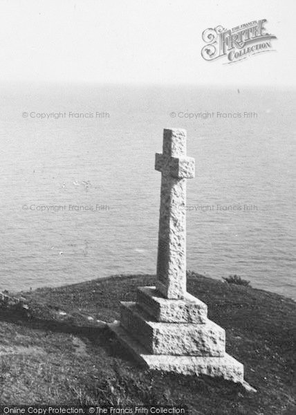 Photo of Polperro, War Memorial 1924