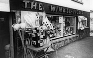 Polruan, the Winkle Picker c1965