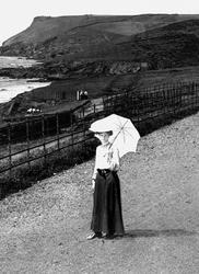 Lady With Parasol 1911, Polzeath