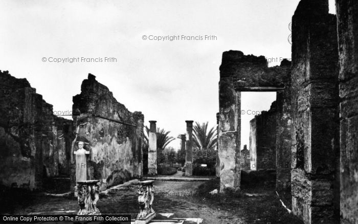 Photo of Pompeii, Domus Cornelia c.1920