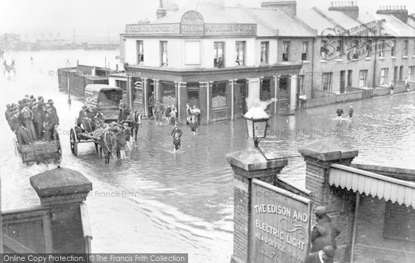 Photo of Ponders End, Floods At Edison's Factory Gates And Granville Tavern 1903