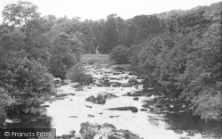 Pont-Y-Pant, The River And School c.1935, Pont-Y-Pant