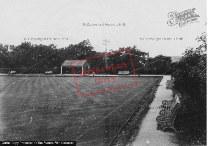 Photo of Pontarddulais, Coedbach Park, Bowling Green c.1945