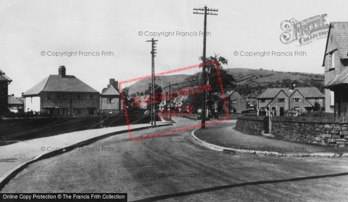 Photo of Pontarddulais, Glynhir Road c.1955
