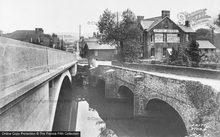 Photo of Pontarddulais, The Two Bridges c.1945