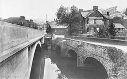 The Two Bridges c.1945, Pontarddulais