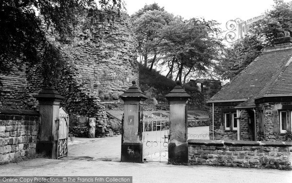 Photo of Pontefract, Castle Entrance 1964