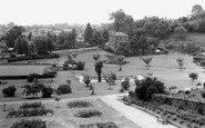 Pontefract, Friarwood Valley Gardens c1960