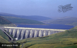 Nant-Y-Moch Dam And Reservoir 1985, Ponterwyd
