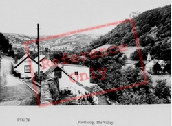 The Valley c.1960, Pontfadog