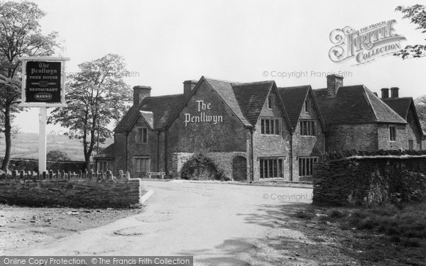 Photo of Pontllanfraith, the Penllwyn Old Nunnery c1965