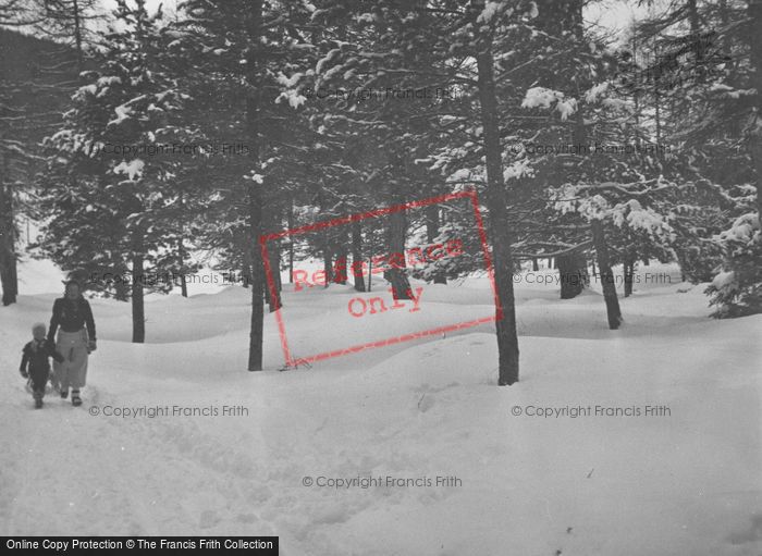 Photo of Pontresina, A Walk In The Snow c.1937