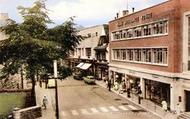Commercial Street c.1960, Pontypool