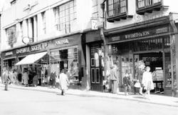 Shopping On Hanbury Road c.1960, Pontypool