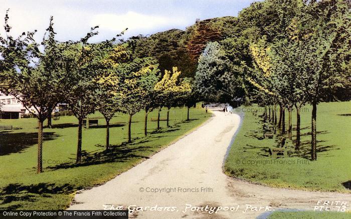Photo of Pontypool, The Memorial Gates c.1960