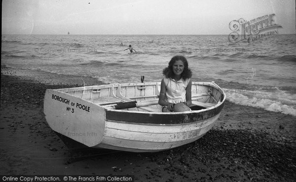 Photo of Poole, Girl In Rowing A Boat 1937