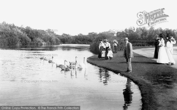 Photo of Poole, Park Lake 1908