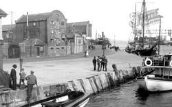 Quay 1931, Poole