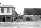Thames Street And St James' Church 1908, Poole