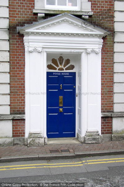 Photo of Poole, Thames Street, Poole House 2004
