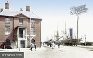 The Custom House 1904, Poole