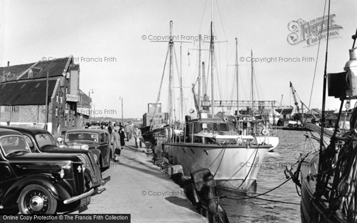Photo of Poole, The Quayside 1950