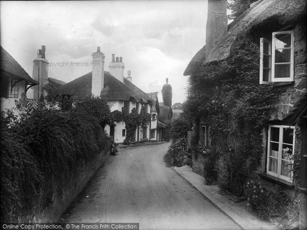 Photo of Porlock, Old Cottages At Doverhay 1929