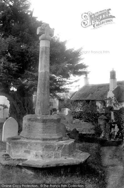 Photo of Porlock, Old Cross In The Churchyard 1907