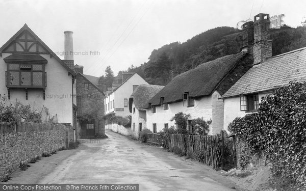 Photo of Porlock, Parson Street 1927