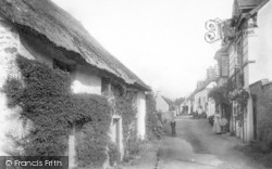 The Village 1907, Porlock