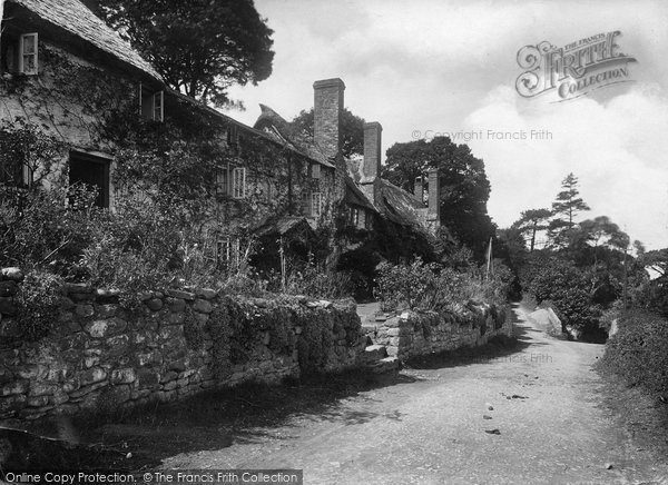 Photo of Porlock Weir, Old Cottages 1923