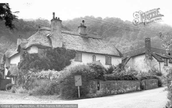 Photo of Porlock Weir, Thatched Cottages c.1960