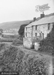 Cottages 1935, Port Gaverne