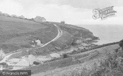 Cove And Road To Port Isaac.1920, Port Gaverne