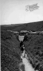 Path To The Beach c.1955, Port Gaverne