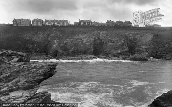 Photo of Port Gaverne, The Front Terrace 1925