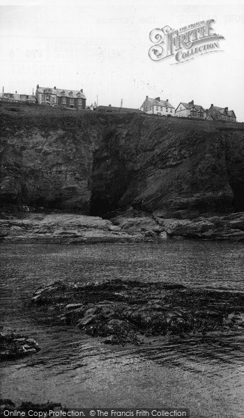 Photo of Port Gaverne, The Terrace c.1955