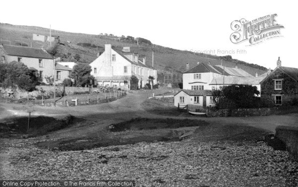 Photo of Port Gaverne, View From Beach c.1955