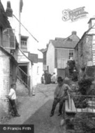 Dolphin Street 1906, Port Isaac