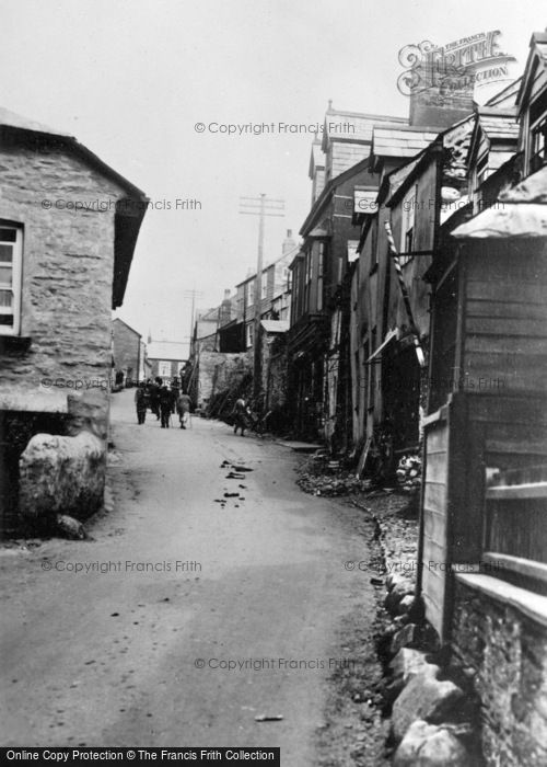 Photo of Port Isaac, Fore Street c.1935