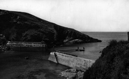 The Harbour Entrance c.1955, Port Isaac