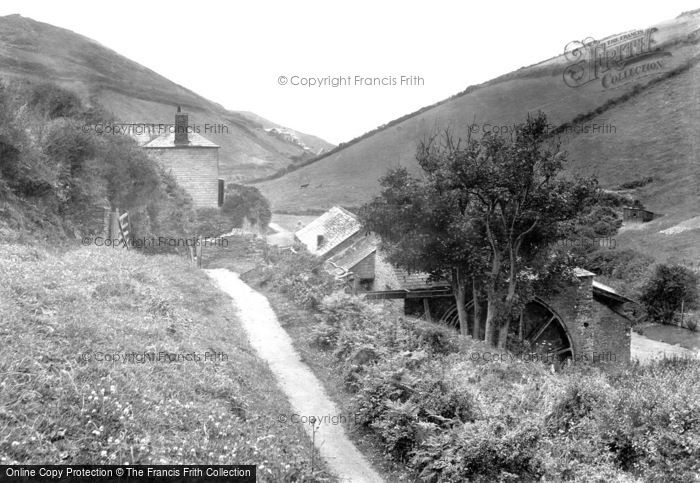 Photo of Port Isaac, The Mill 1920