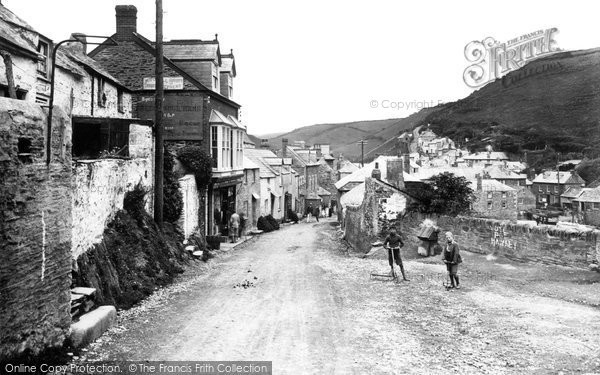 Photo of Port Isaac, The Village 1925