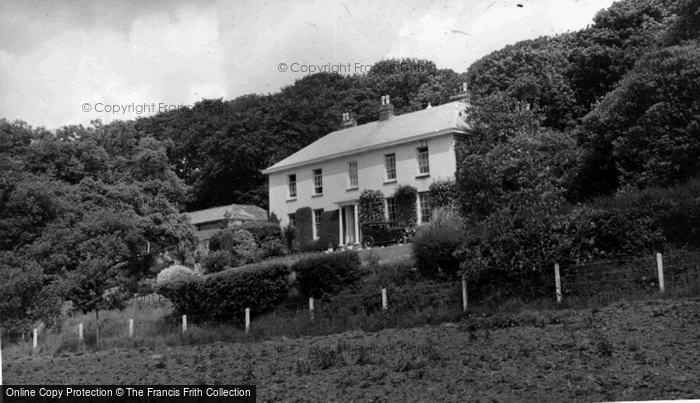 Photo of Port Isaac, Treharrock Manor Hotel c.1955