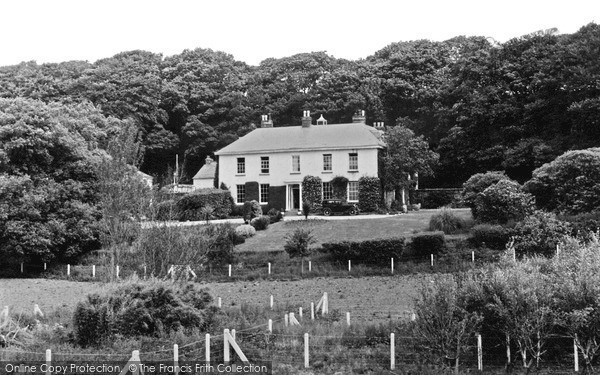 Photo of Port Isaac, Treharrock Manor Hotel c.1955